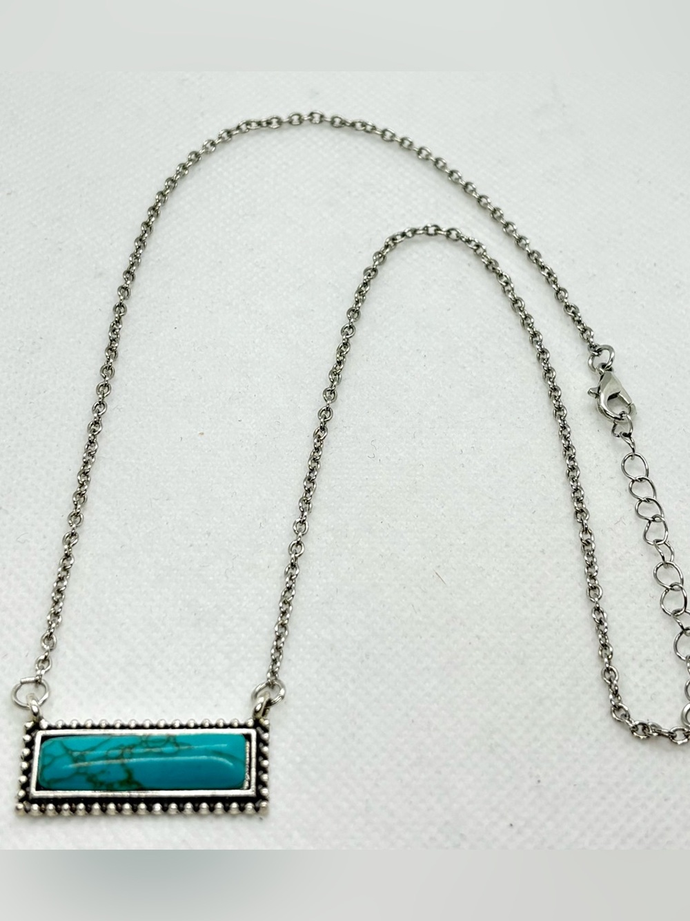 TURQUOISE (FAUX) BAR NECKLACE